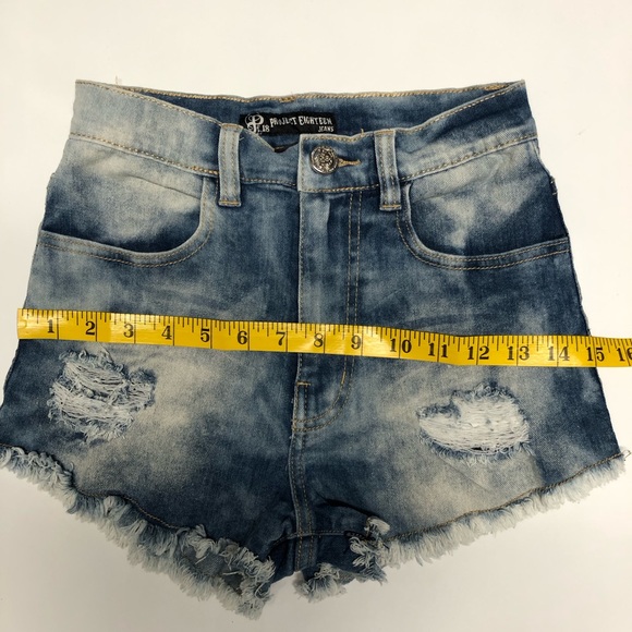 Project eighteen high rise frayed short size S - Picture 6 of 9